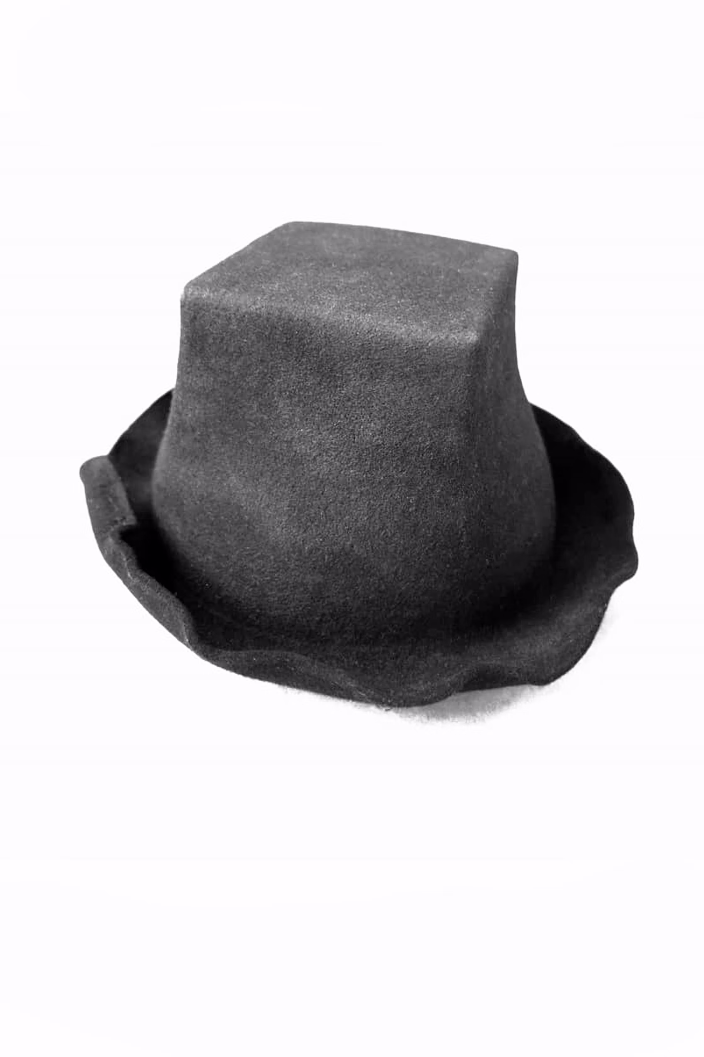 CUBE HAT