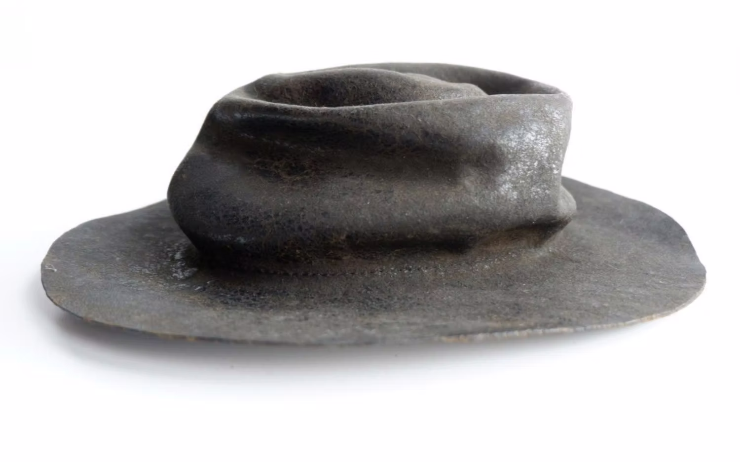 ● PRESS HAT ○